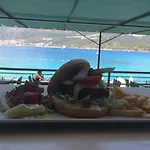 La Moda Готель Каш
