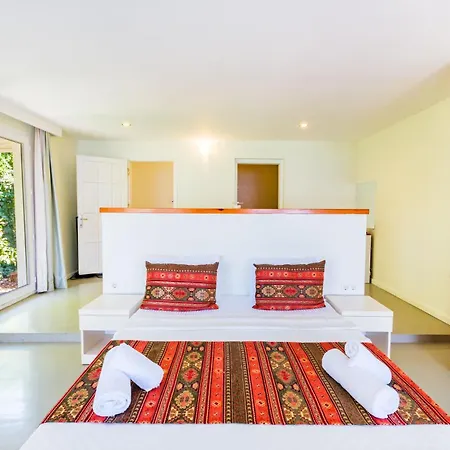 Hotel La Moda Beach