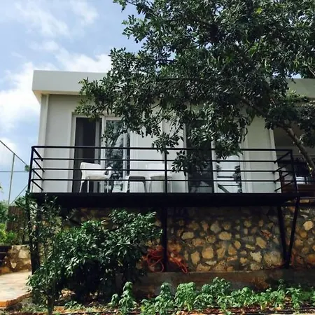Hotel La Moda Beach