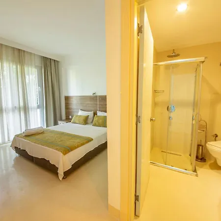 La Moda Beach Hotel