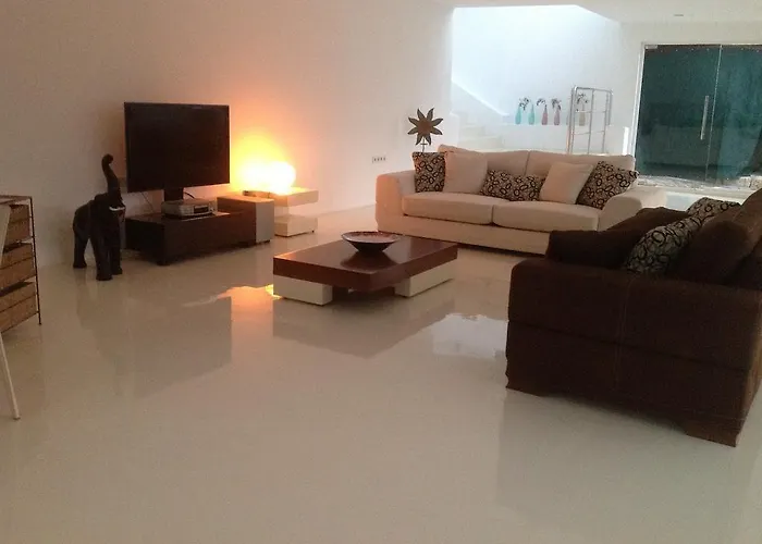 Готель La Moda